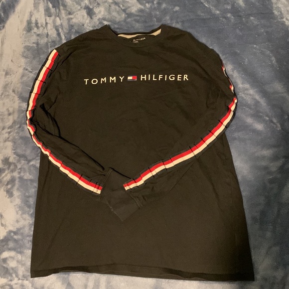 Tommy Hilfiger Sweater - Picture 2 of 3